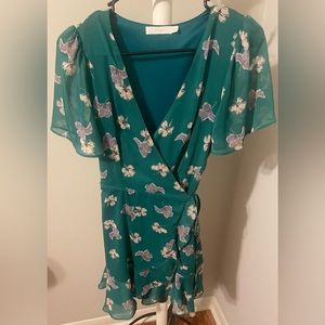 Lush Floral Wrap Ruffled Dresz size XS